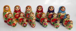 Collection of all SIX Kirov in all colours 3-set Babushkas  Babushka Matryoshka nesting Doll Babooshki Babushkas Classic Village Traditional