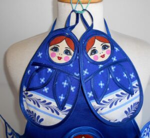 Set Kids Apron blue and two pot holders nesting Doll Babooshki s