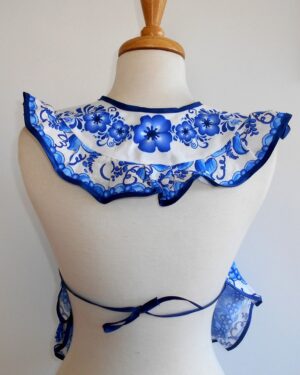 Kids Apron blue with collar ‘three s’ nesting Doll Babooshki s