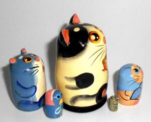 MINI Cat black/white with gold fish mini 5-set TINY