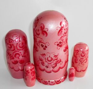 Anna in pink dress nesting Doll Babooshki s