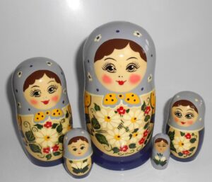 Semenov light purple scarf blue dress 5-set Babushka Matryoshka nesting Doll Babooshki Babushkas Classic Village Traditional