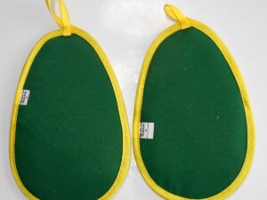 Pot holders set: 2 large and 2 small in red