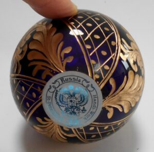Dark blue glass egg spiral ornament - 4