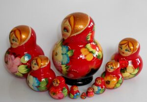 Ksenia red dress 10-set nesting Doll Babooshki s