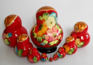 Ksenia red dress 10-set nesting Doll Babooshki s