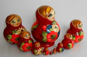 Ksenia red dress 10-set II nesting Doll Babooshki s