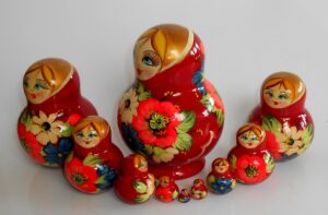 Ksenia red dress 10-set II nesting Doll Babooshki s
