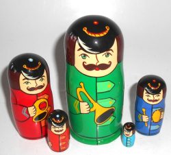 Soldier Musicians green small Babushka Matryoshka nesting Doll  Babooshki Babushkas