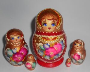 Vera in gold and red 5-set Babushka Matryoshka nesting Doll  Babooshki Babushkas
