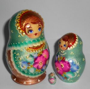 Vera in sage and gold 5-set nesting Doll Babooshki s