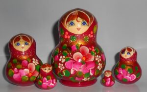 Lara in dark red dress fatty 5-set nesting Doll Babooshki s