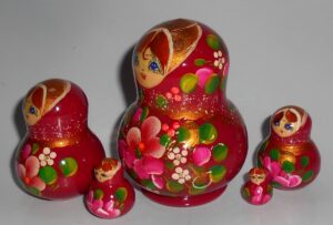 Lara in dark red dress fatty 5-set nesting Doll Babooshki s