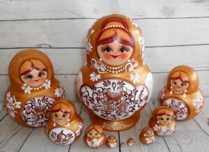 Sonya in gold 10-set Babushka Matryoshka nesting Doll  Babooshki Babushkas