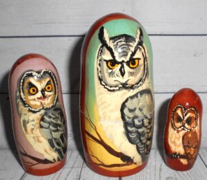 Owl on blue small nesting Doll Babooshki s
