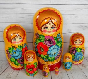 Vera yellow scarf 7-set huge Babushka Matryoshka nesting Doll Babooshki Babushkas