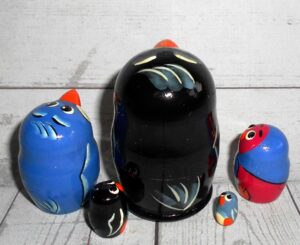 MINI Funny Penguin with gold fish mini 5-set TINY nesting Doll Babooshki s