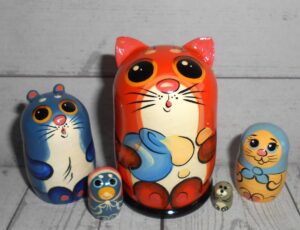 MINI Funny Cat with milk pot mini 5-set Babushka TINY Babushka Matryoshka nesting Doll  Babooshki Babushkas