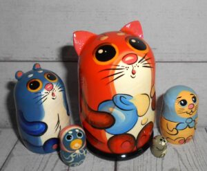 MINI Funny Cat with milk pot mini 5-set TINY nesting Doll Babooshki s
