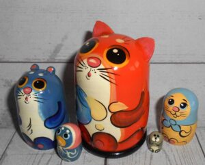 MINI Funny Cat with milk pot mini 5-set TINY nesting Doll Babooshki s