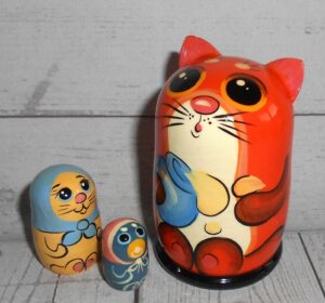 MINI Funny Cat with milk pot mini 5-set TINY nesting Doll Babooshki s