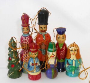 Santa blue Troyka Large korobnick nesting Doll Babooshki s
