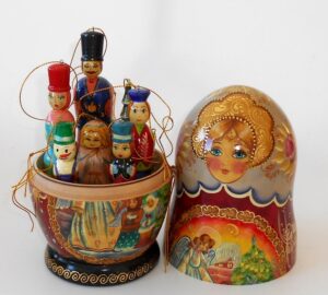 Angel & kids Large korobnick nesting Doll Babooshki s