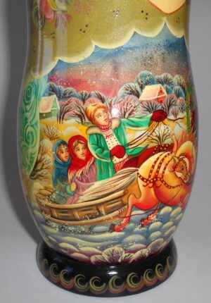 Troyka Large korobnick nesting Doll Babooshki s