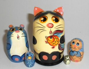 MINI Funny black & white Cat with fish mini 5-set TINY Babushka Matryoshka nesting Doll Babooshki Babushkas