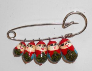 Santa pin red Babushka Matryoshka nesting Doll Babooshki Babushkas