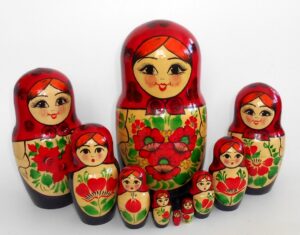 KIROV - Kirovie red scarf giant 10-set Babushka Matryoshka nesting Doll Babooshki Babushkas Classic Village Traditional