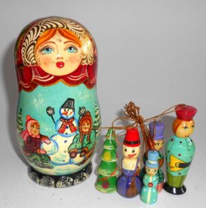Girl with Winter Scene korobnick MEDIUM nesting Doll Babooshki s