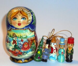 Girl with snowman korobnick small Babushka Matryoshka nesting Doll Babooshki Babushkas