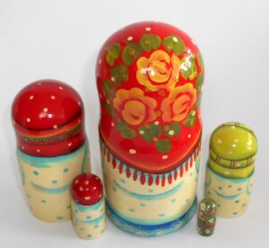 Snow-woman with Xmas tree nesting Doll Babooshki s