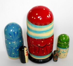 Santa with tree bright decor nesting Doll Babooshki s