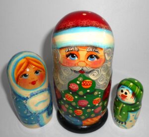 Santa with tree bright decor nesting Doll Babooshki s