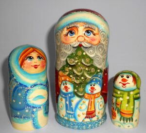 Santa with 2 snowmen nesting Doll Babooshki s