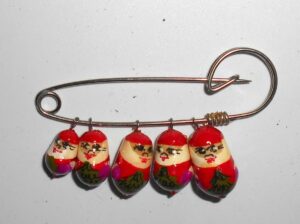 Santa pin red Babushka Matryoshka nesting Doll Babooshki Babushkas