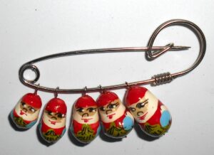 Santa pin red with tree Babushka Matryoshka nesting Doll  Babooshki Babushkas
