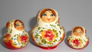 MINI in white and red 10-set TINY nesting Doll Babooshki s