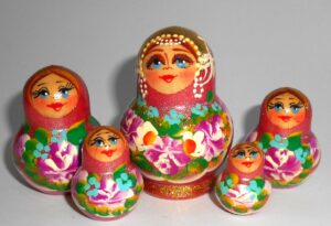 MINI in dark red 10-set TINY nesting Doll Babooshki s
