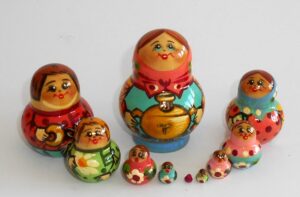 MINI with Samovar 10-set TINY Babushka Matryoshka nesting Doll Babooshki Babushkas