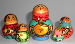 MINI with Samovar 10-set TINY nesting Doll Babooshki s