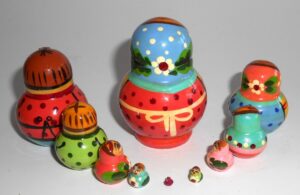 MINI with baby 10-set TINY nesting Doll Babooshki s