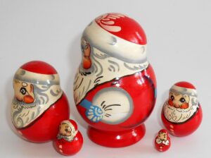 Santa fatty with tree small nesting Doll Babooshki s