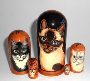 Balinese kitty small Babushka Matryoshka nesting Doll Babooshki Babushkas