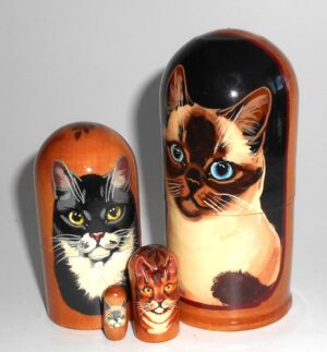Balinese kitty small nesting Doll Babooshki s