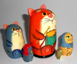 Red Cat with drum nesting Doll Babooshki s