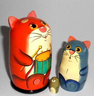 Red Cat with drum nesting Doll Babooshki s
