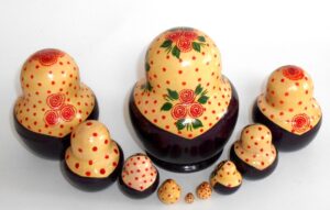 Kirovie white polka dot scarf 10-set nesting Doll Babooshki s Classic Village Traditional